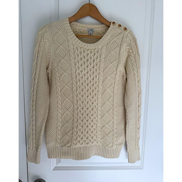 L.L. Bean Sweaters - L.L.Bean women’s cream white cotton fisherman sweater medium button shoulder